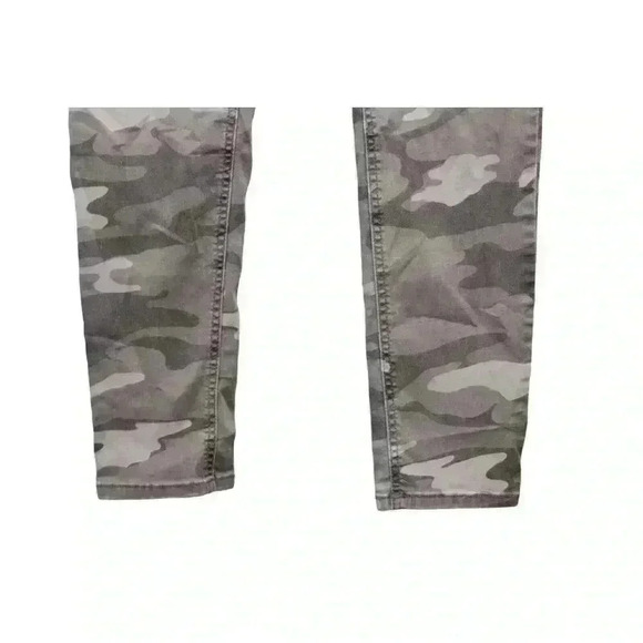 Democracy Ab Technology Jeans Size 8 Tapered Ankle Camo Stretch Elastic Waist - Picture 4 of 11